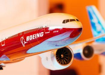 Boeing shares rise as talks of 500-plane China deal spark investor optimism